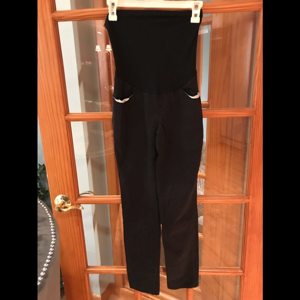 A Pea in the Pod stretch panel maternity pants